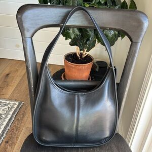 Vintage Coach Ergo Zip 9025